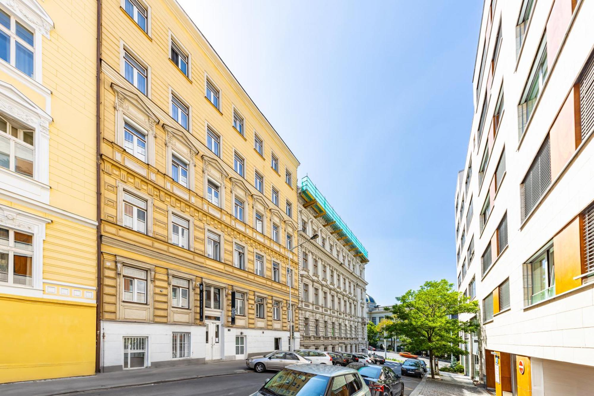 A1 Royal Plaza Otel Prag Dış mekan fotoğraf