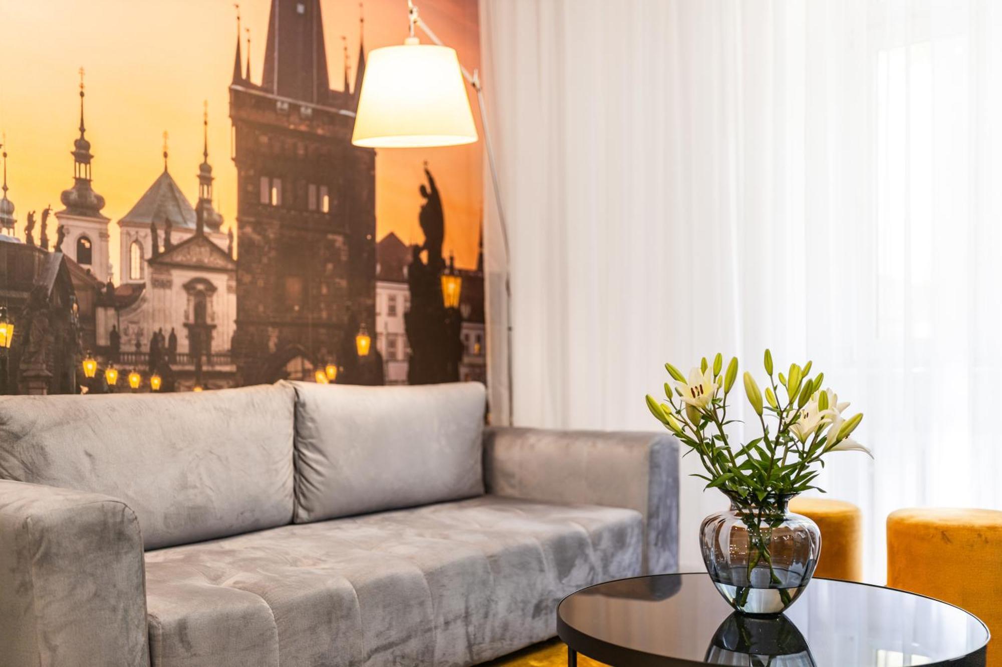 A1 Royal Plaza Otel Prag Dış mekan fotoğraf